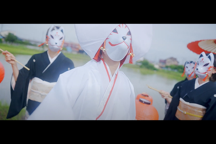 「ホシフルヨルニ」MVのカバー写真